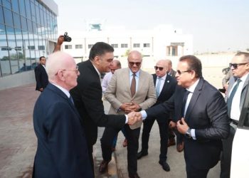 وزير الصحة: الدولة ملتزمة بتخفيف الأعباء عن مرضى الغسيل الكلوي وتوفير رعاية طبية متكاملة