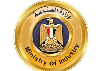 وزارة الصناعة تطلق حزمة حوافز جديدة لدعم صناعة ألواح ولفائف الصاج على البارد وتشجيع الاستثمار في الصناعات المغذية