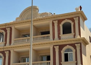 جهاز مدينة القاهرة الجديدة ينفذ حملات موسعة للتصدي للمخالفات وإزالة التعديات في التجمعات الثلاثة