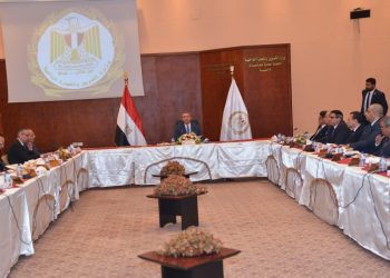 نائب وزير التموين  يعقد اجتماعًا موسعًا مع مديري المديريات بالمحافظات