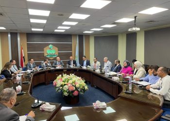 العاشر من رمضان.. قرارات جديدة لحل أزمة المقنن المائي وانقطاع المياه لدعم الاستثمار الوطني