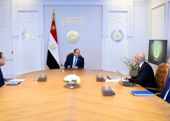 الرئيس السيسي يتابع مستجدات العملية التعليمية ويوجه بصرف حافز للمعلمين اعتباراً من نوفمبر 2025