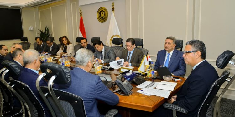 “وزير التموين” تكثيف الرقابة على الأسواق والتصدي الحاسم لحالات الغش التجاري