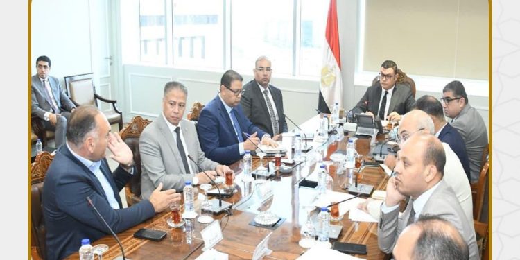 اجتماع موسّع بين “الإسكان” و”فاوندرز” لمضاعفة التسويق وفرص الاستثمار بالعاصمة والمدن الجديدة