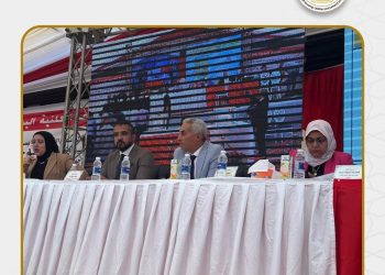 وزير الإسكان: تخصيص 1008 قطع أراضٍ تم تقنين أوضاعها للمواطنين بمدينة العبور الجديدة من خلال 3 قرعات علنية