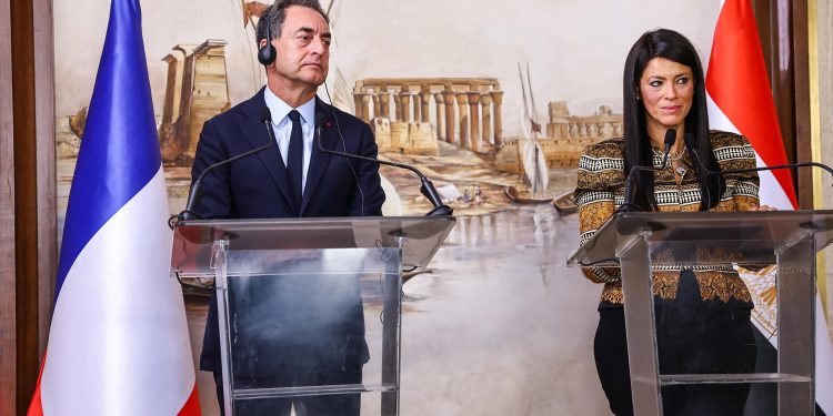 السفير الفرنسي: نُجدد تأكيدنا على الالتزام بتطوير التعاون المشترك مع مصر في مختلف المجالات
