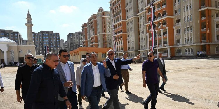 مدبولي يؤكد الدور المهم للمشروع الذي يأتي في إطار المبادرة الرئاسية “سكن لكل المصريين”