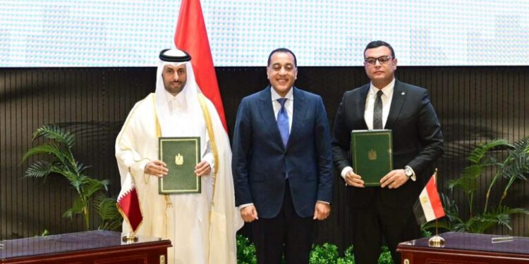 مصر توقع اتفاقية مشروع سملا وعلم الروم مع الديار القطرية باستثمارات 29.7 مليار دولار