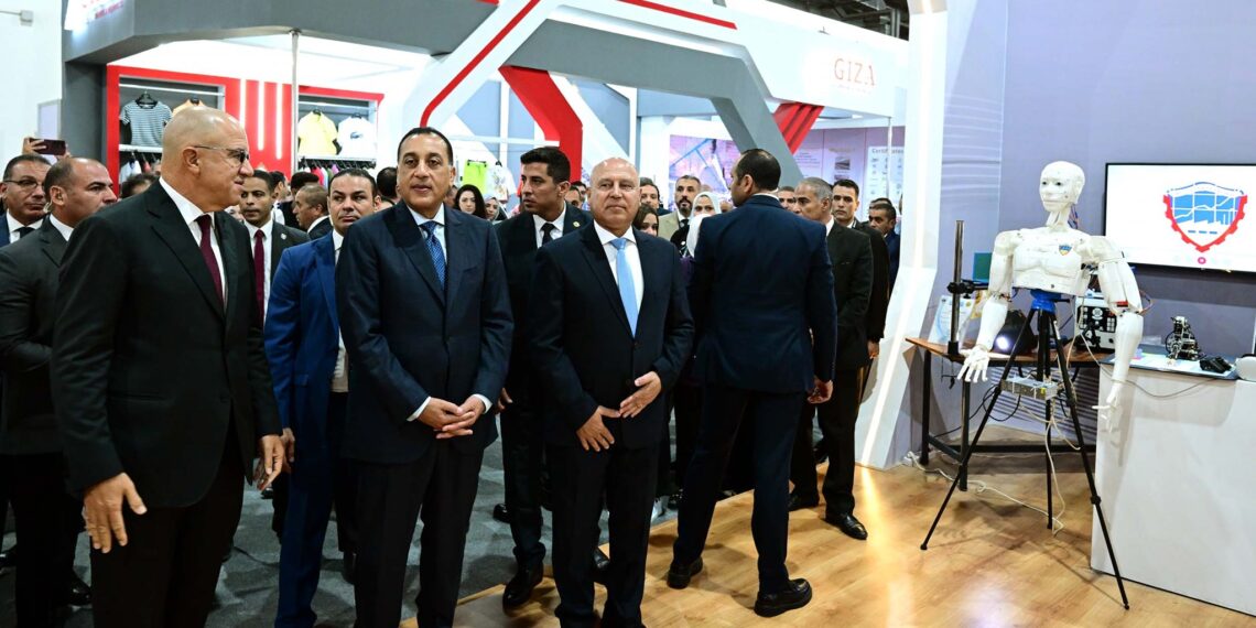 بدء التشغيل التجريبي للقطار السريع من حدائق أكتوبر بحضور رئيس الوزراء