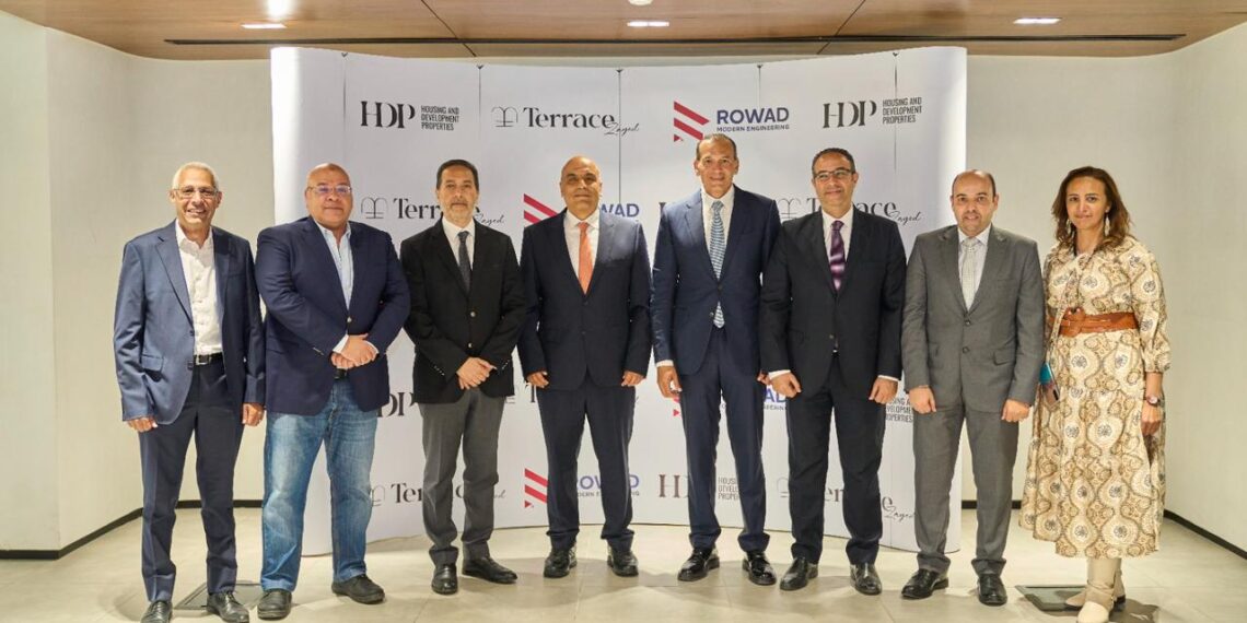 التعمير والإسكان العقارية تتعاون مع رواد الهندسة الحديثة لتنفيذ مشروع Terrace Plaza – Clinics بمدينة الشيخ زايد