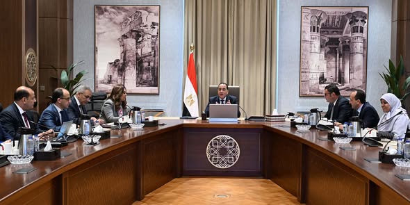 حسم 95% من الطلبات.. مدبولي يستعرض تقدم حوكمة ملفات التصالح وتقنين أراضي الدولة