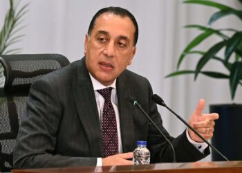 إجراءات اقتصادية استثنائية خلال أيام.. رئيس الوزراء: تخفيف أعباء الدين وتحسين معيشة المواطنين