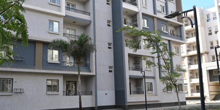 سكن لكل المصريين.. وزير الإسكان يوجه بسرعة الإنجاز وتحقيق أعلى معايير الجودة