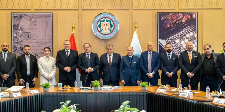 باسل الصيرفي عن لقاء وزير المالية: حزمة التسهيلات الضريبية للقطاع العقاري تعكس رؤية واضحة لدعم الاستثمار