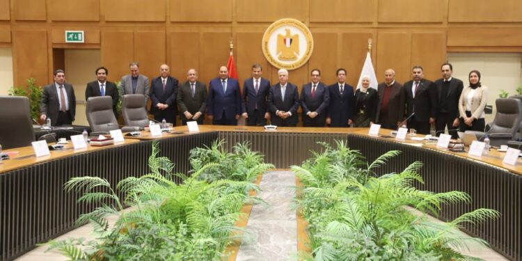 مشروع إنشاء جامعة الغذاء في مصر.. ماذا ناقش وزيرا التعليم العالي والزراعة؟