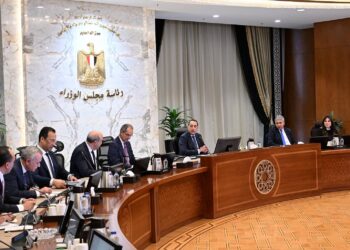بعد تسجيل 19 مليون سائح.. رئيس الوزراء يتابع جهود تيسير إجراءات دخول السائحين