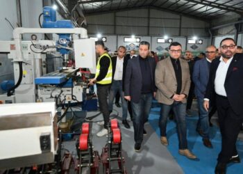 وزير الإسكان ومحافظ دمياط يتفقدان المنطقة الحرة بدمياط الجديدة ومصنعًا لتقنيات تحلية المياه