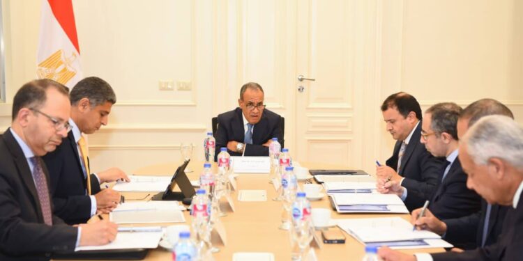 وزير الخارجية يترأس اجتماع مجلس إدارة مركز القاهرة الدولي لتسوية النزاعات وحفظ وبناء السلام