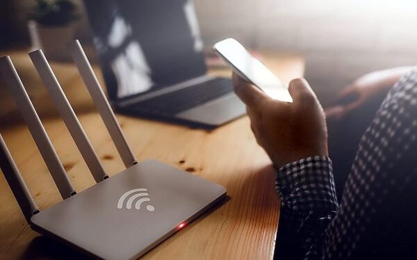 لماذا تنفذ باقة الإنترنت بسرعة؟ وكيف تحمي الرواتر من الاختراق؟