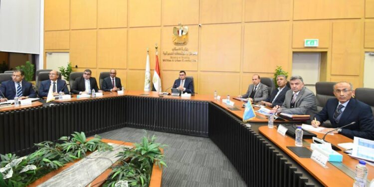 وزير الاسكان شريف الشربيني