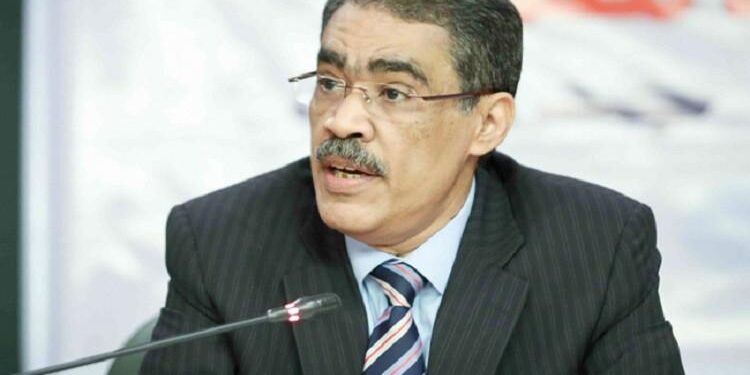 ضياء رشوان يستقيل من حزب الجبهة الوطنية بعد تكليفه بوزارة الإعلام