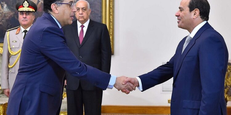 التعديل الوزاري.. الرئيس السيسي يستقبل رئيس الوزراء