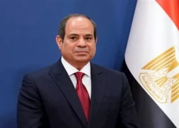 بعد أداء اليمين.. الرئيس السيسي للوزراء الجدد: الجدارة وكفاءة الأداء معيار المرحلة
