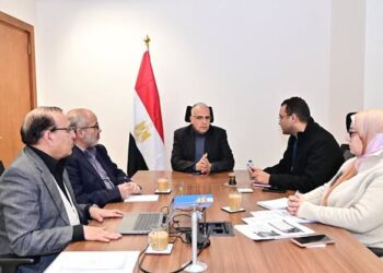 لمواجهة سلبيات تغير المناخ.. سويلم يتابع مشروعات حماية الشواطئ “1,200 كم”