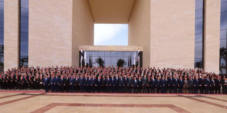 أعضاء النيابة الإدارية وقضايا الدولة الجدد يؤدون اليمين القانونية أمام وزير العدل