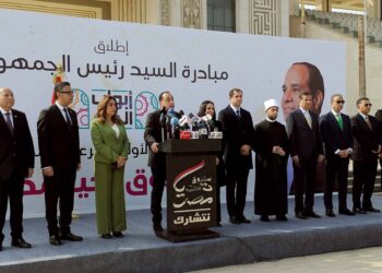 أكثر من 71 مليون وجبة في رمضان.. مدبولي يطلق مبادرة أبواب الخير من ساحة الشعب