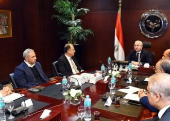 هيئة الاستثمار و«السويدي إليكتروميتر» تبحثان فرص التوسع وتعزيز الصناعة الوطنية