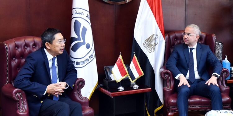 مصر تستهدف جذب استثمارات سنغافورية “نوعية” في اللوجستيات والطاقة الخضراء والبنية التحتية