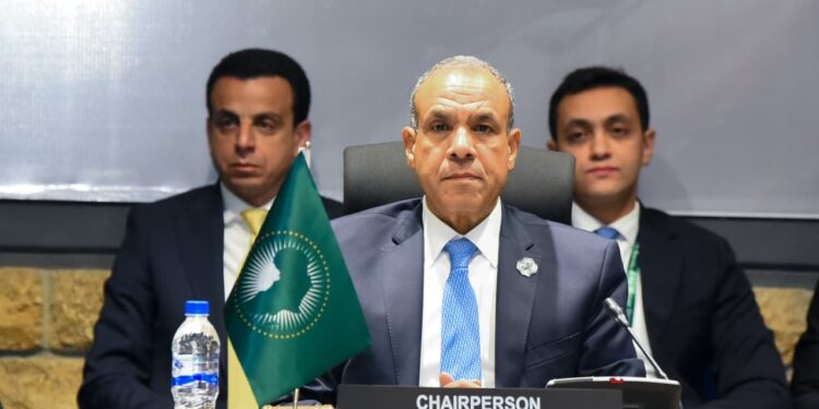 مصر تقود إجماعًا إفريقيًّا لدعم سيادة السودان والصومال وترفض أي مساس بوحدة أراضيهما