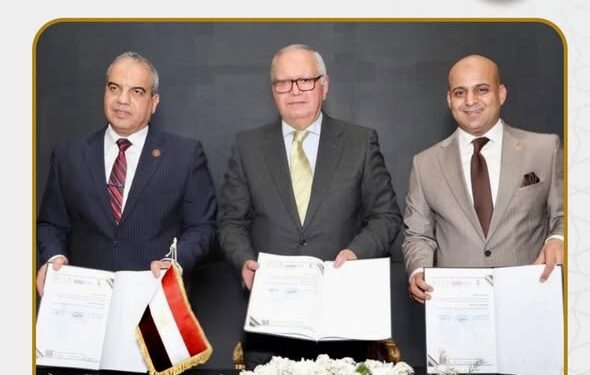 رئيس المنظمة الإفريقية يوقع بروتوكول دعم الإسكان التعاوني في إفريقيا وآسيا -تفاصيل