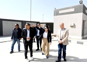 بعد شكاوى المصانع.. تحرك سريع من وزيرة الإسكان داخل محطة مخلفات العبور