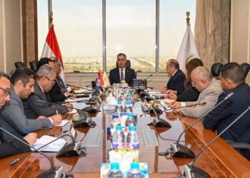 غدًا ولمدة شهرَين.. بدء صرف منحة بطاقات التموين للأسر الأولى بالرعاية