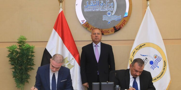 وزير النقل يشهد تأسيس شركة مصرية لإدارة خط ملاحي جديد مع شرق إفريقيا