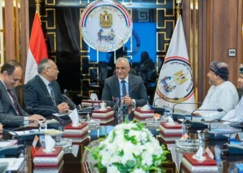 شراكة مصرية- عُمانية مرتقبة لتدوير مخلفات الموز وإنتاج العبوات الصديقة للبيئة