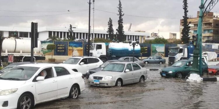 أمطار وشبورة وبرودة شديدة.. “الأرصاد” تحذر من طقس الأربعاء