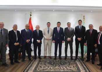 وزير الزراعة يبحث مع “باير” العالمية آفاق التعاون في البحوث التطبيقية وحماية المحاصيل