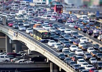 زحمة رمضان بتزيد إمتى في النهار ؟.. خبير مروري يوضح