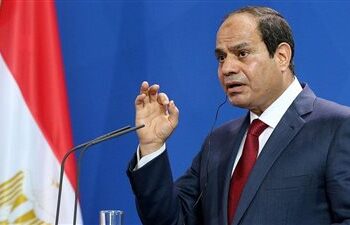 الرئيس السيسي يبحث تداعيات الحرب الإقليمية على قناة السويس ويؤكد استمرار الخدمات