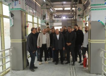 وزير النقل يتابع جاهزية 16 محطة بالمرحلة الثانية من الأتوبيس الترددي BRT