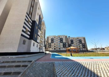 سكن لكل المصريين.. تسريع التنفيذ وبدء تسليم آلاف الوحدات بالمدن الجديدة