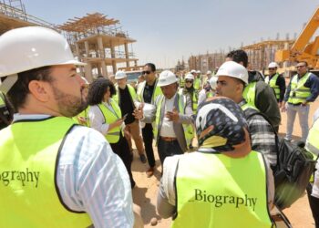 بـاستثمارات 20 مليار جنيه.. “Biography” تستعرض تطورات الأعمال الإنشائية بمشروع “101” بقلب “مستقبل سيتي”