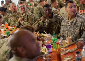 خلال حرب إيران..الجيش الأمريكي تناول 6 ملايين وجبة و7.6 مليون كوب قهوة ومليوني مشروب طاقة| صور
