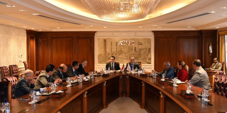 كواليس لقاء وزير الشباب والرياضة برئيس شركة العاصمة الإدارية