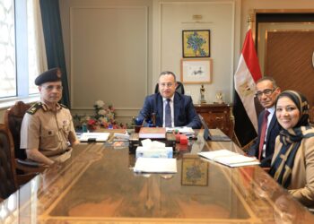 وزير التعليم العالي يتابع تطورات مشروع الجينوم المصري