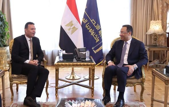 إدماج تقنيات الذكاء الاصطناعي في أعمال جهاز الإحصاء