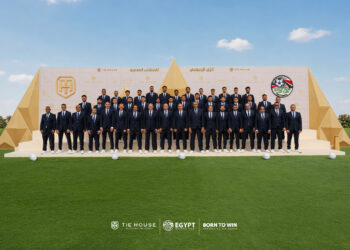 تفاصيل الزي الرسمي للمنتخب المصري | صور